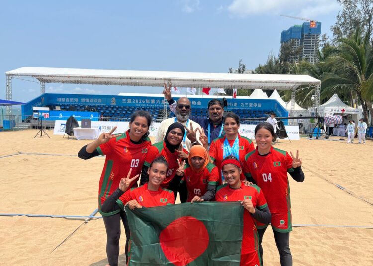 Aminul greets women's kabaddi team on victory over Thailand