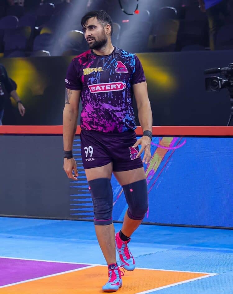 Best Raider in Telugu Titans PKL History: Who Is the Greatest Raider of All Time? 1 Best Telugu Titans Raider in PKL History: Rahul Chaudhari Tops List