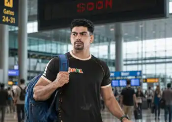 Pawan Sehrawat Current PKL Team: Which Franchise Does the ‘Hi-Flyer’ Play For? 3 Pawan Sehrawat Current PKL Team: Which Franchise Does He Play For?