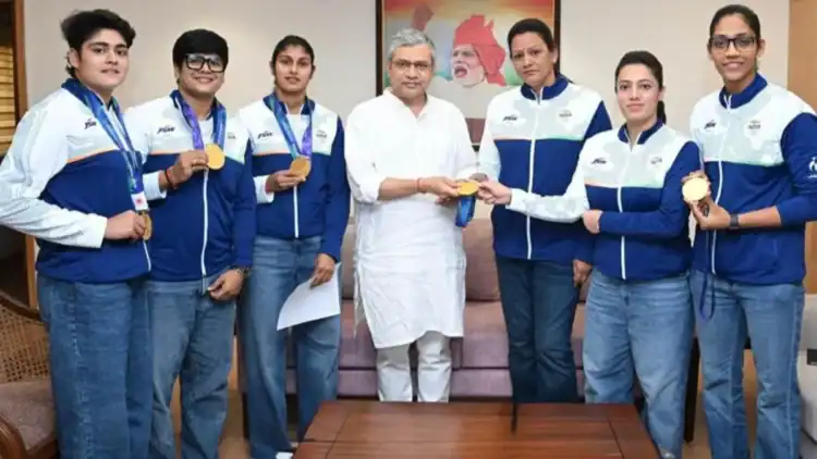 Ashwini Vaishnaw Honors India's Asian Games 2026 Women's Kabaddi Gold Medalists 1 Ashwini Vaishnaw Honours India's Kabaddi Gold Medalists